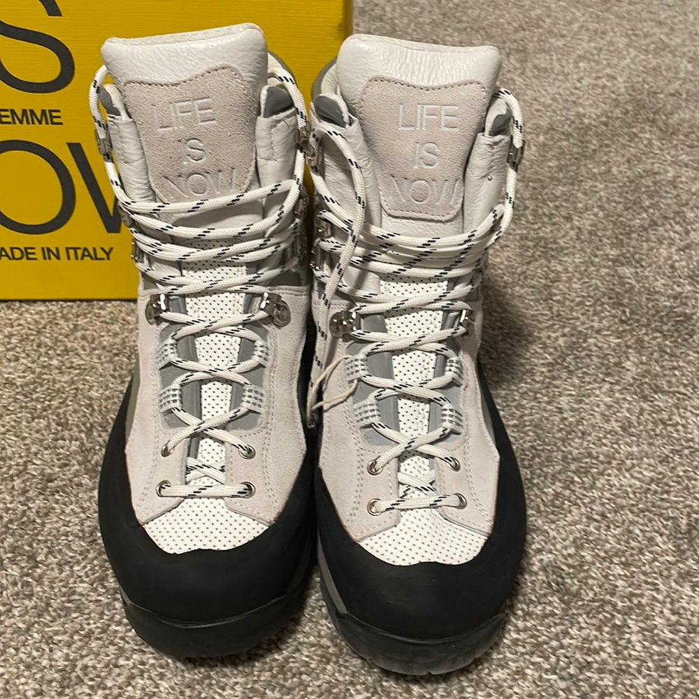 NEW GANNI x Diemme lace up boots with box and shoe bag.  Size EU 38/US 7.5